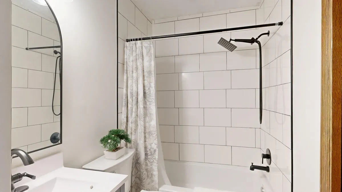 Proper Height Adjustment: A Step-by-Step Guide