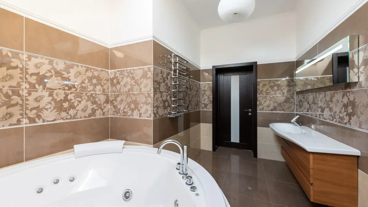 Why You Measure From the Tub Floor, Not the Bathroom Floor